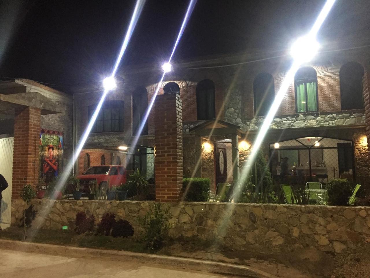 Hotel Coatlicue San Juan Teotihuacán Buitenkant foto